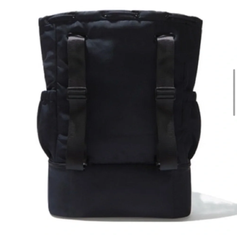 Beyond Yoga | Black backpack sport bag